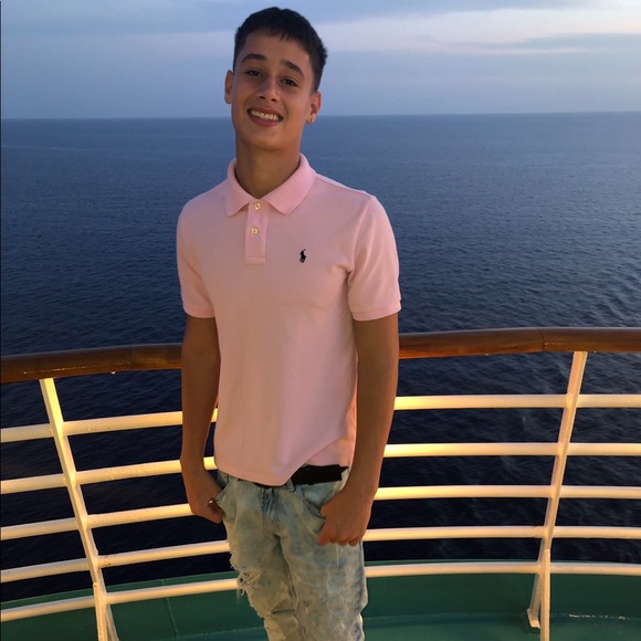 Profile Picture of Ben Perl (@ben_perl) on Poshmark