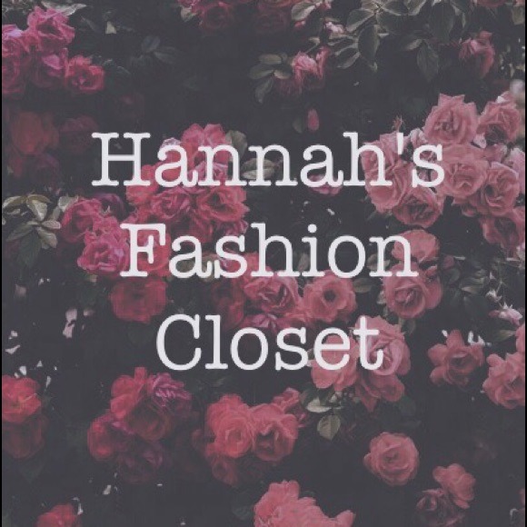 Profile Picture of Hannah Schneider (@hvnxvh) on Poshmark