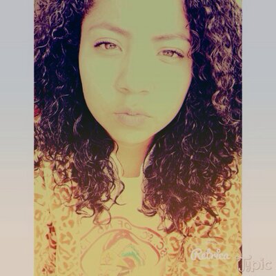Profile Picture of Stephanie Zach (@StefDdlh) on Twitter