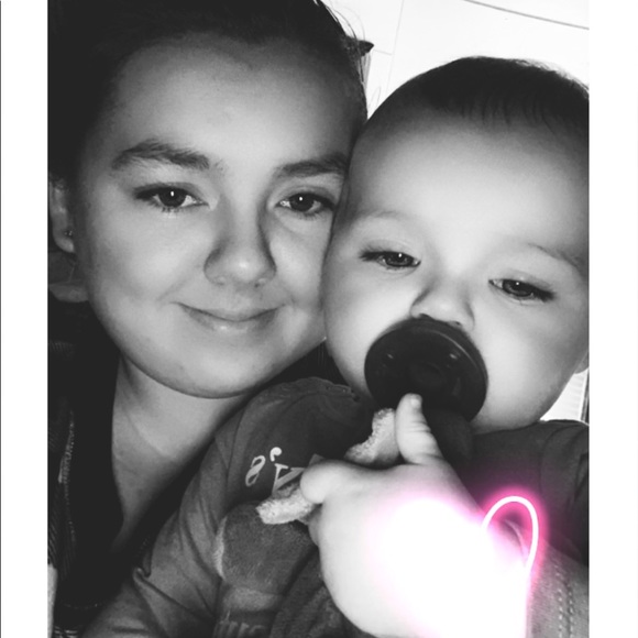 Natasha Banfill - Poshmark Profile Picture of Natasha Banfill (@jackson3951) on Poshmark