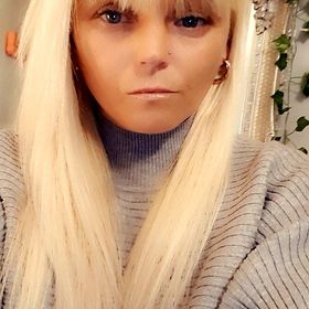 Profile Picture of Elaine Jackson (@toy44) on Pinterest