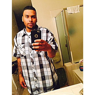 Profile Picture of Tee Mula (@TrevorPriggett) on Twitter