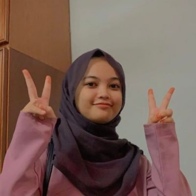 Profile Picture of Laili (@nurlailihamimi) on Twitter