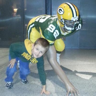 Profile Picture of Mike Knudson (@Mizzle_Kanizzle) on Twitter
