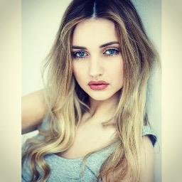 Profile Picture of Alexandra Sinclair (@AlexandraSinky1) on Twitter