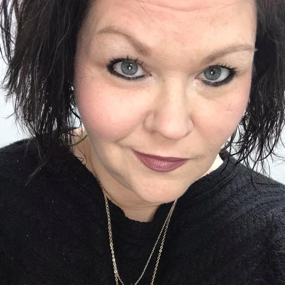 Profile Picture of Abby Patrick (@abby_patrick) on Poshmark