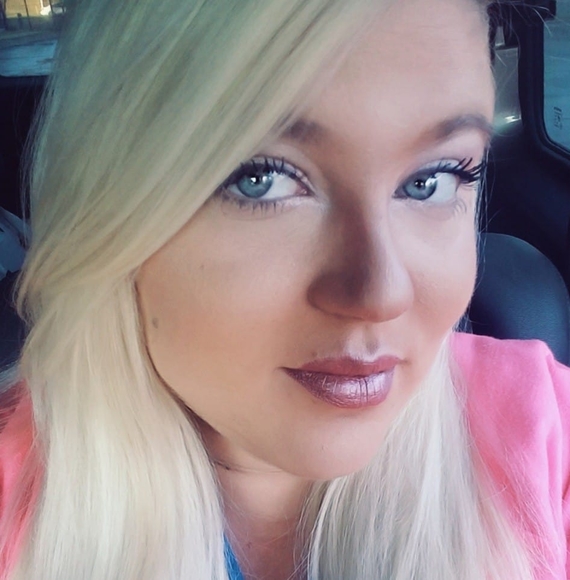 Profile Picture of Ariel Mcnatt (@arielmcnatt) on Poshmark