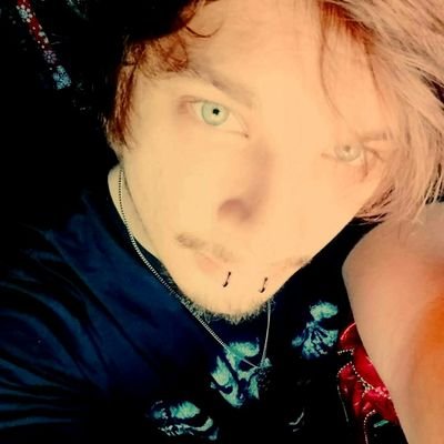 Profile Picture of [[[WEIS]]]™ (●_●)═☞🅕🅞🅛🅛🅞🅦 (@KyleJWeis2) on Twitter