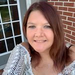 Profile Picture of Jennifer Wakefield Miller (@jenniferwakefieldmiller) on Instagram