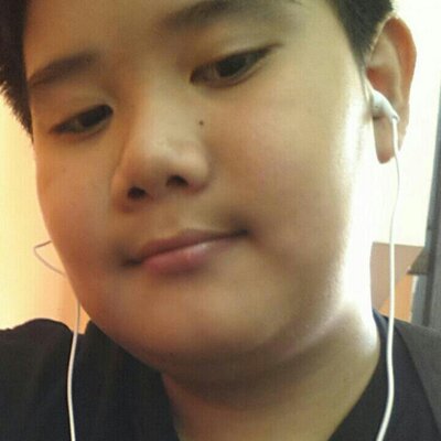 Profile Picture of Tung Adrian (@hadriantyh) on Twitter