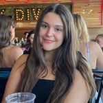 Profile Picture of Hayley Brown (@hayyleybrownn) on Instagram