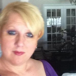 Profile Picture of Robyn Adams (@sassybritches15) on Myspace