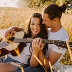 Profile Picture of Charleigh Roberts (@crobbbbb) on Facebook