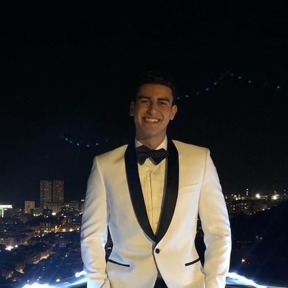 Profile Picture of Andres Flores-plasencia (@andresfp0978) on Poshmark