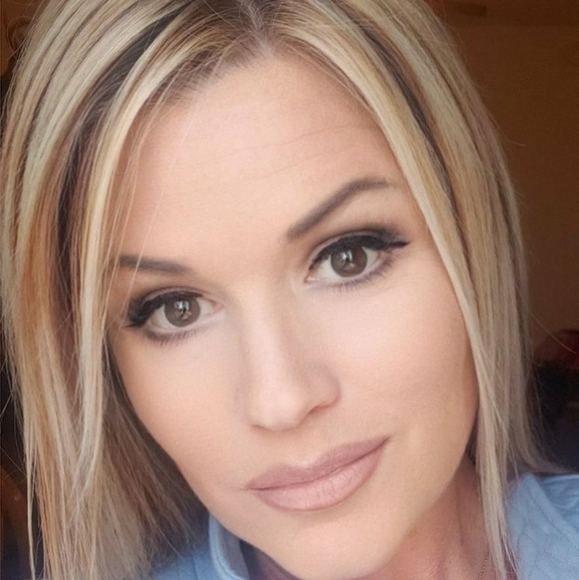 Profile Picture of Yvette Morgan watson (@vetvet1) on Poshmark