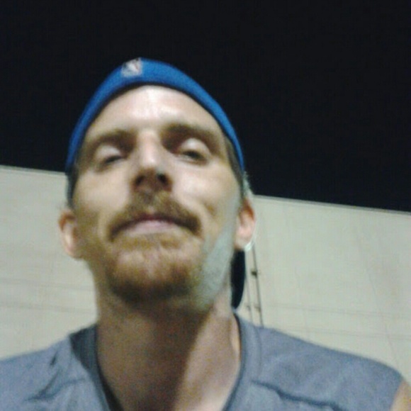 Profile Picture of Chad Bartley (@chadbartley) on Poshmark
