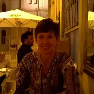 Profile Picture of Jo Quirk (@quirk_jo) on Twitter
