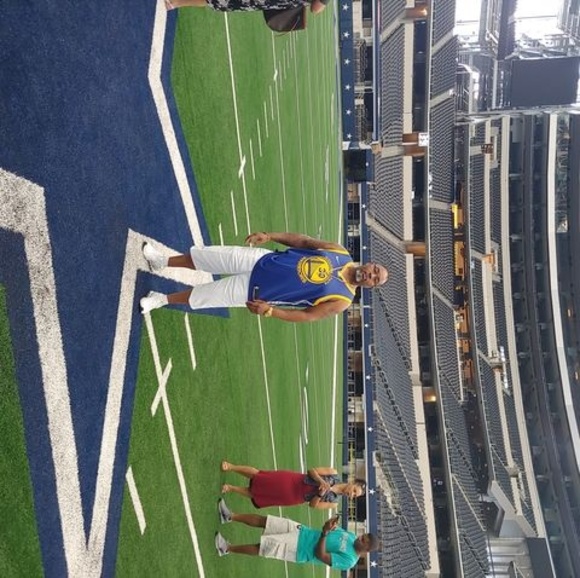 Profile Picture of Steve Tanner (@stevetanner059) on Poshmark