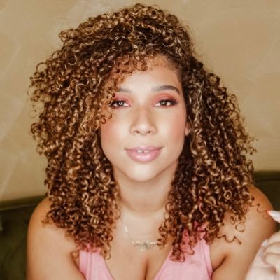 Profile Picture of Ada Rojas (@allthingsAda) on Twitter