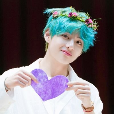 Profile Picture of ˢʷᵉᵉᵗ ᶰᶤᵍʰᵗ⟭⟬BTS⟬⟭⁷•♫•♬•Inner Child♫•♬• (@fromTaemoon) on Twitter