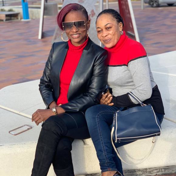 Profile Picture of Paulina Melody (@pauline1975) on Poshmark