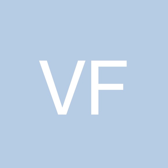 Profile Picture of Victoria Freeman (@missvickie2022) on Poshmark