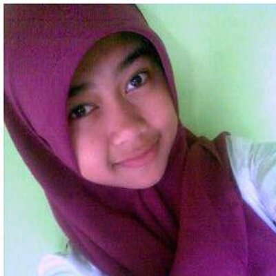 Profile Picture of Dina Lestari (@DinaLes64191008) on Twitter