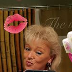 Profile Picture of Raymonde Renner (@raymonderenner) on Instagram