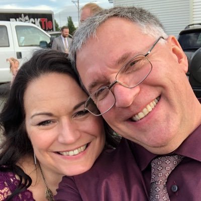 Profile Picture of Lori Bent (@LoriBent7) on Twitter