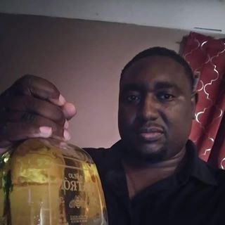 Profile Picture of Paul Frazier (Paulie Walnuts) (@ON.DA.BLOCK.ENT) on Facebook