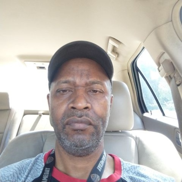 Profile Picture of Kevin Peacock (@peacockkevin152) on Poshmark