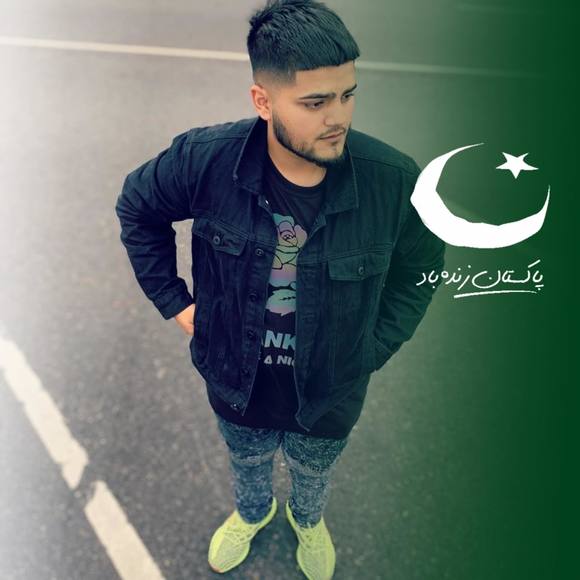 Profile Picture of Ali Cheema (@alicheema98) on Poshmark