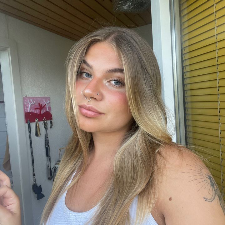 Profile Picture of Алиса (@alyssabld) on Tiktok