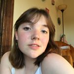 Profile Picture of claire arnold (@clairearnld) on Instagram