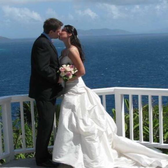 Profile Picture of Brittiny Mottola (@brittmottola) on Poshmark