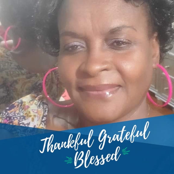 Profile Picture of Odessa Roberts (@sweetcakesw) on Poshmark