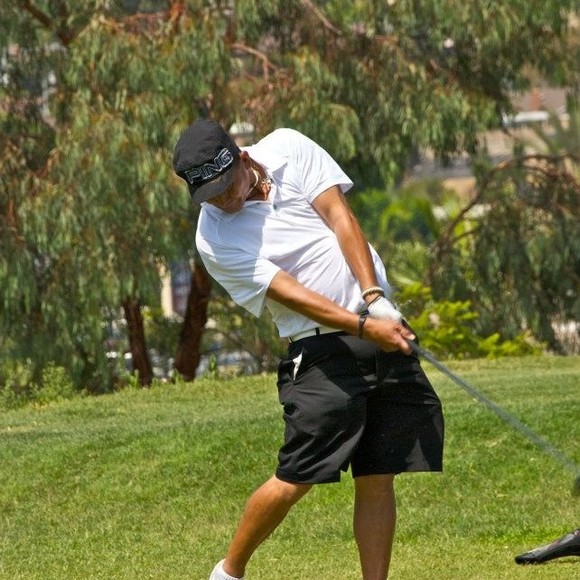 Profile Picture of Raul Alpino (@raulalpino07) on Poshmark