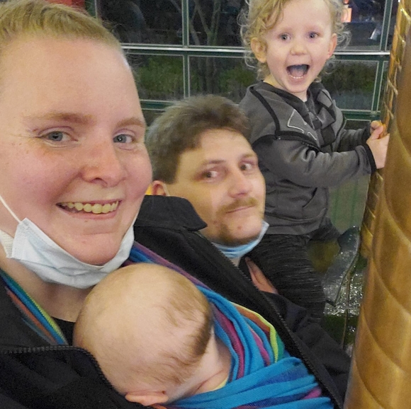 Profile Picture of Samantha Manns (@smanns94) on Poshmark