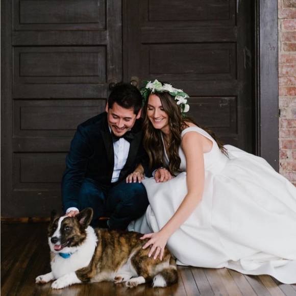 Lauren Dzikowski - Poshmark Profile Picture of Lauren Dzikowski (@laurendz) on Poshmark