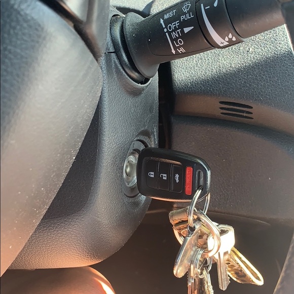 Profile Picture of Sonia Barolette (@sbarolette) on Poshmark