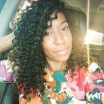 Profile Picture of Bernetta (@bernettastyle) on Instagram