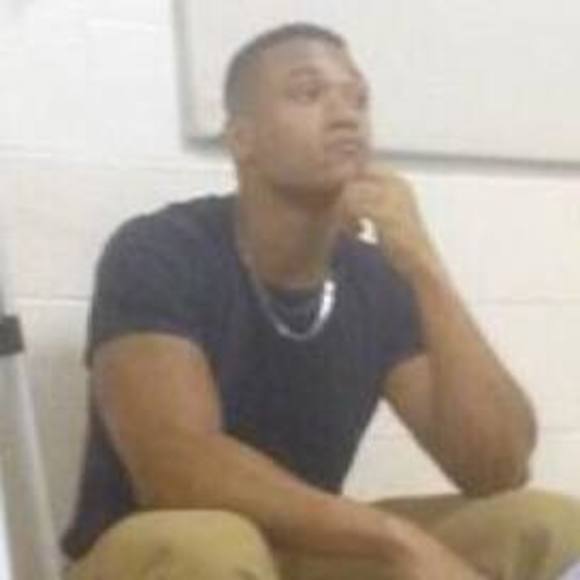 Profile Picture of Devin Ball (@nived1993) on Poshmark