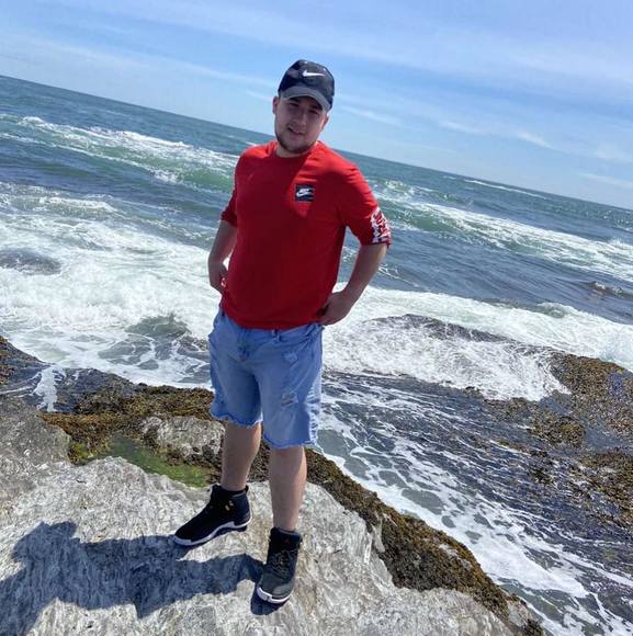 Profile Picture of Colin Cogger (@colincogger) on Poshmark