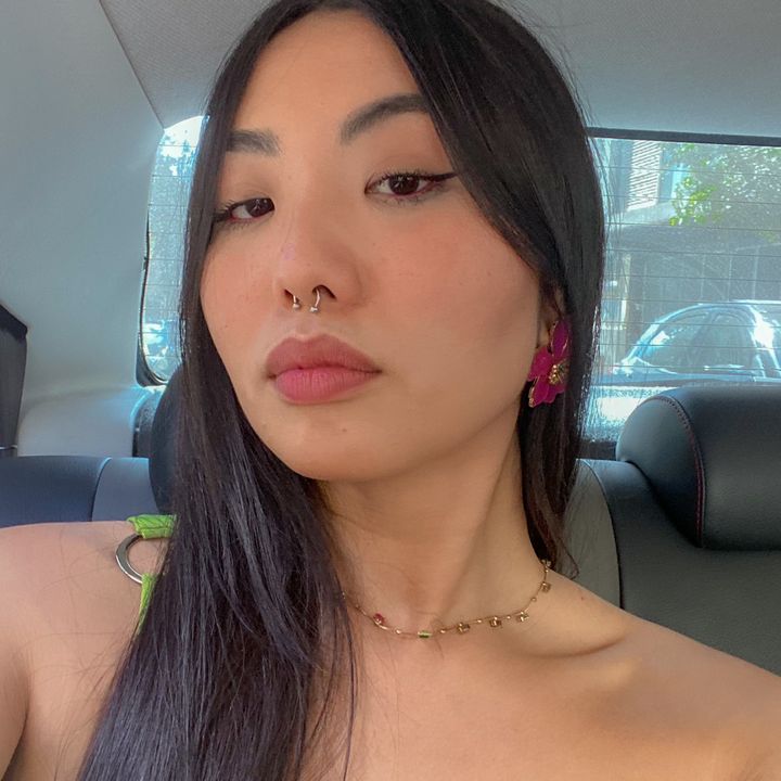 Profile Picture of p (@paula.arakaki) on Tiktok