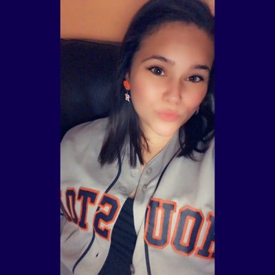 Profile Picture of Gabriela Castro (@JessieGabie0714) on Twitter