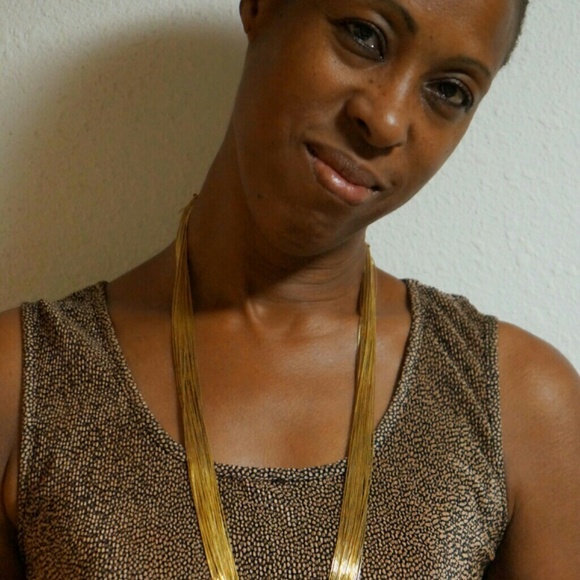 Profile Picture of De'anne Humbles (@deepriver) on Poshmark