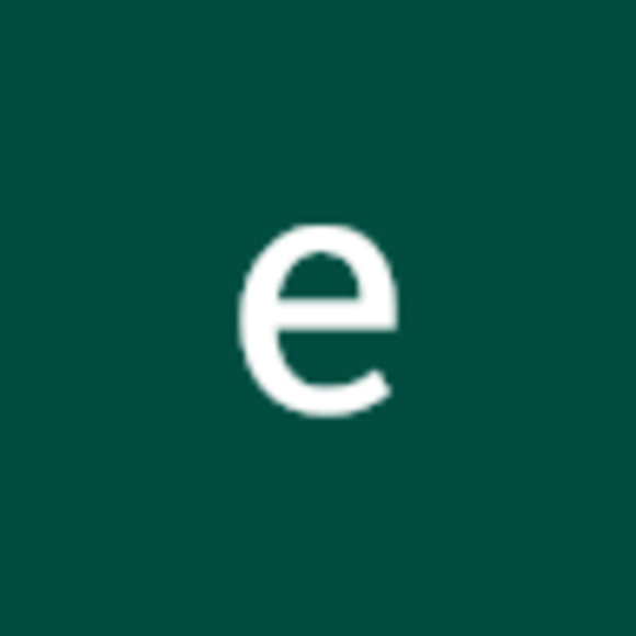 Profile Picture of Ellie Crumrine (@crumrineel2001) on Poshmark