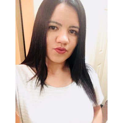 Profile Picture of Tainá Stephanie De Oliveira  ✨ (@TainaStephanie4) on Twitter