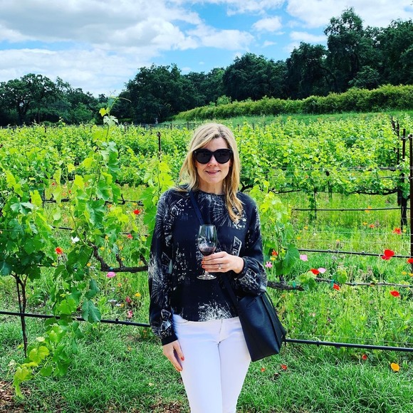 Carly Mckeeman - Poshmark Profile Picture of Carly Mckeeman (@cmoneymck) on Poshmark