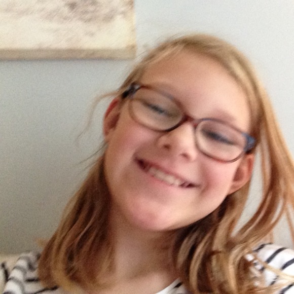 Profile Picture of Frieda jo Doernen (@1647816) on Poshmark